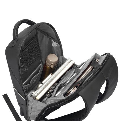 Mochila Vorago AntirroboV TSA Lock Sop. Laptop 15.6" USB Negra BP-401