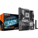 Tarjeta Madre Gigabyte B850 Eagle WiFi6E Socket AM5, DDR5, 5200MHz, HDMI, DP, ATX Tarjeta Madre Gigabyte B850 Eagle WiFi6E Socket AM5, DDR5, 5200MHz, HDMI, DP, ATX