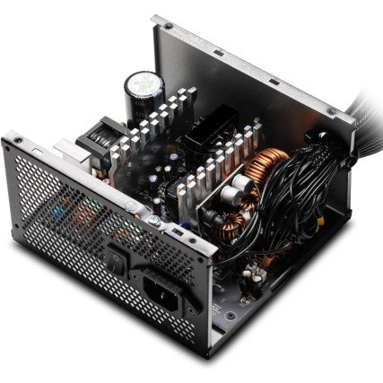 Fuente de Poder XPG Pylon 650W 80 Plus Bronze ATX 24 Pin Negro (PYLON650B-BKCUS)