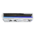 Tarjeta de Video ASUS ROG Astral RTX 5080 O16G White 16GB GDDR7 PCIe 5.0 Triple Fan HDMI/DP