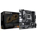 Tarjeta Madre Gigabyte B650M D3HP AM5 DDR5 con Wi-Fi 6E Tarjeta Madre Gigabyte B650M D3HP AM5 DDR5 con Wi-Fi 6E